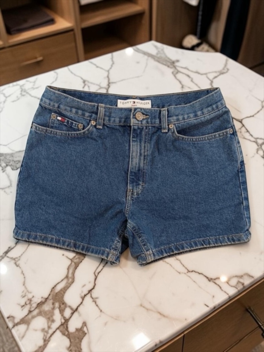 Tommy Hilfiger Women's Blue Denim Jean Shorts Size 4 Y2K Vintage Cutoff​​